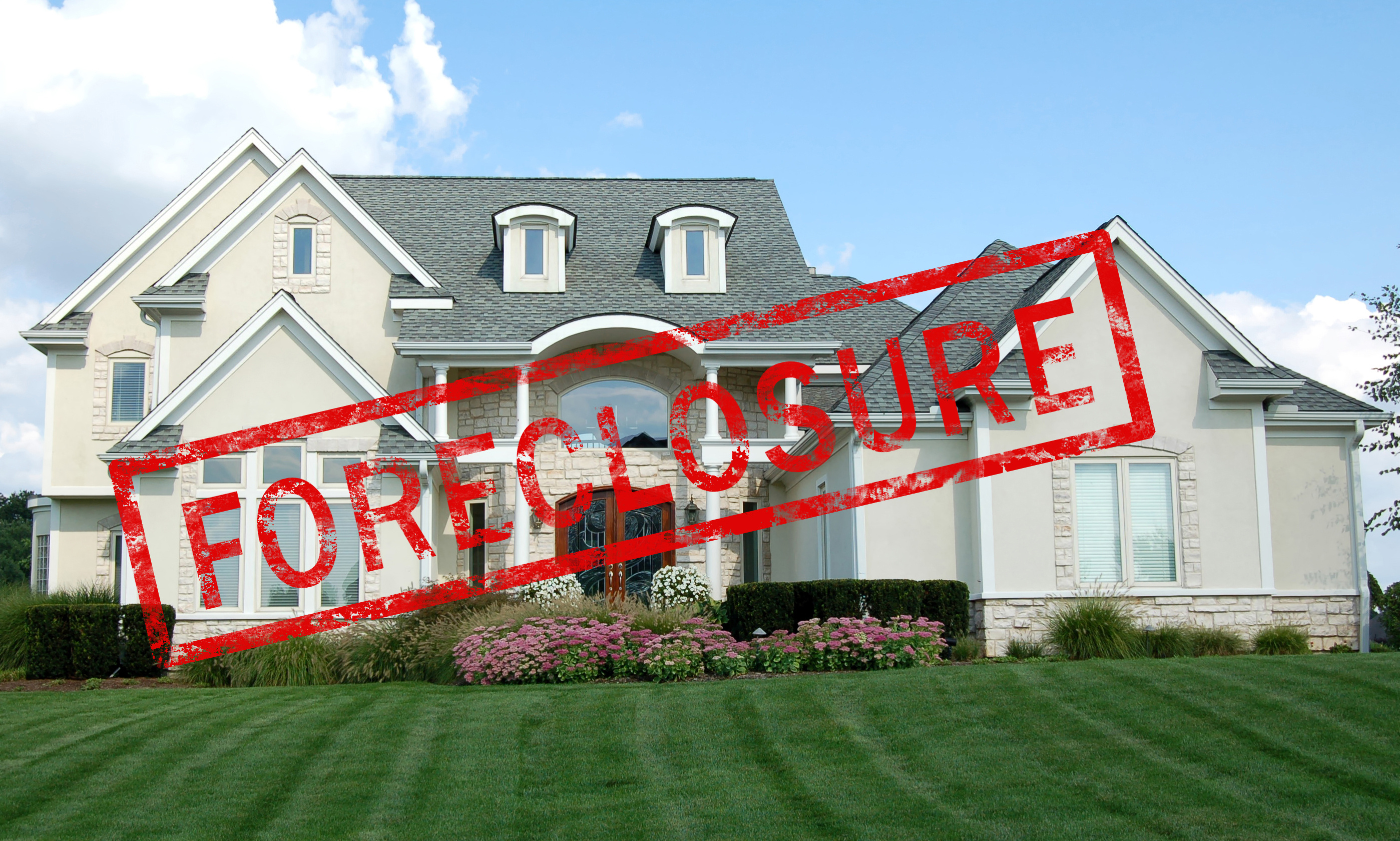 Call Real Estate Appraisal Services of WI, Inc. to discuss valuations on Green Lake foreclosures
